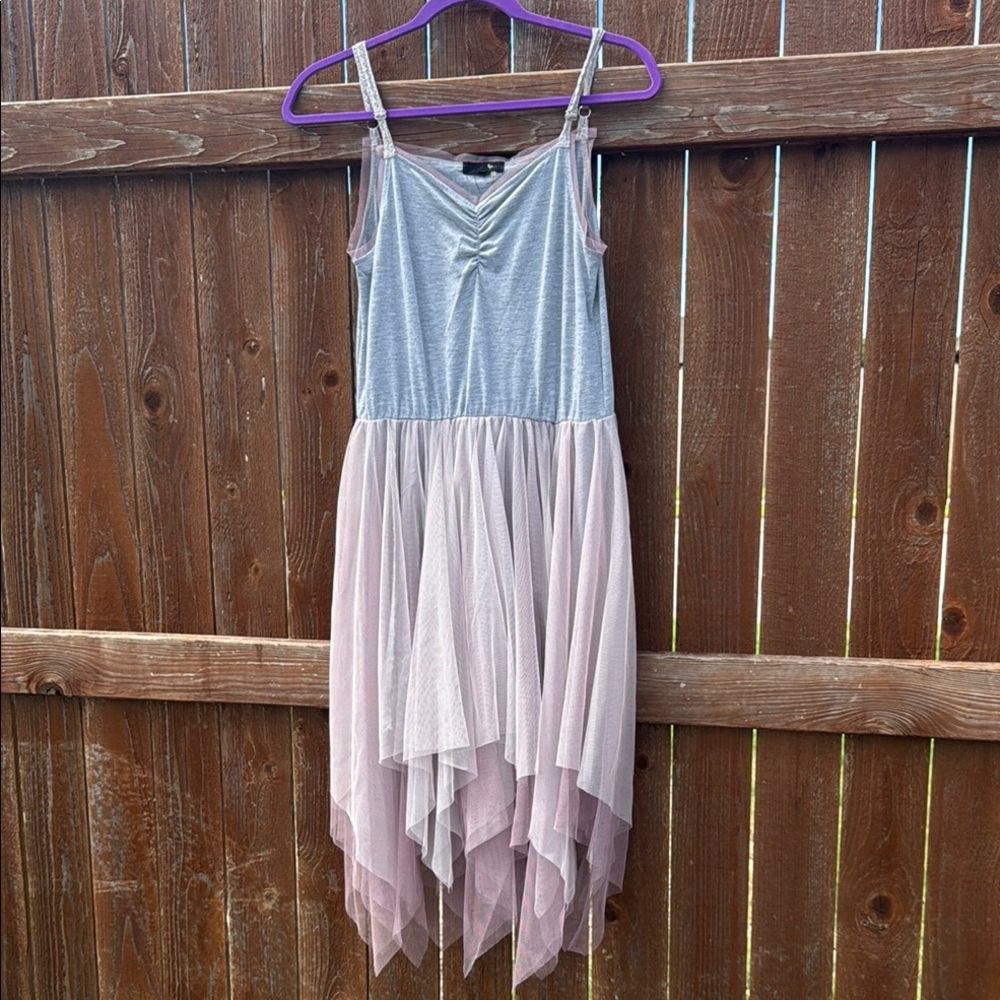 Ryu Gray and Pink Mesh-Trimmed Top